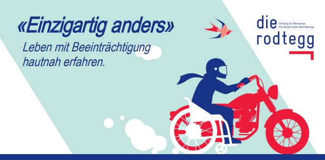 Eine Person in einem Rollstuhl-Motorrad auf der Strasse «einzigartig anders» unterwegs.